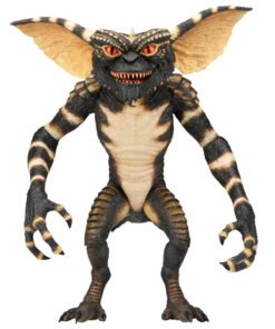 Figura Ultimate Gremlin Gremlins 15cm Tamaño: 15cm. Figura articulada con más de 25 puntos de articulación, incluidas orejas y mandíbula. PVC. Contiene accesorios. REF0388