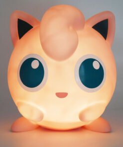 Lampara Led 3D Jigglypuff Pokemon Tamaño: 25cm. Lámpara Led e inalámbrica. Material flexible que incluye botón ON/OFF. Requiere 3 pilas AAA no incluidas. ref0520